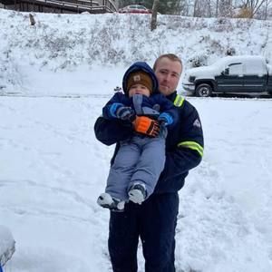 Meet your Posher, Brady